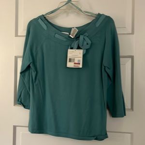 New Liz Claiborne light weight sweater.